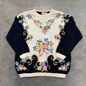 Floral Patterned Sweater - Black and Cream
